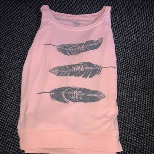 American Eagle, Plush Live Your Life Feather Logo